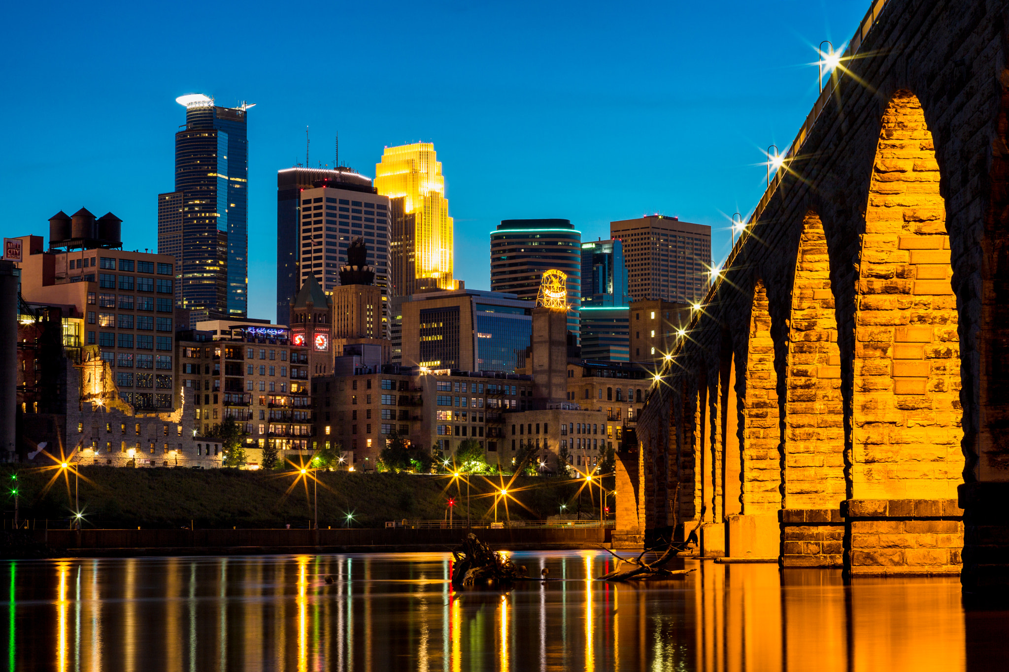 Iconic Minneapolis View by Bob Israel - Photo 43537056 / 500px