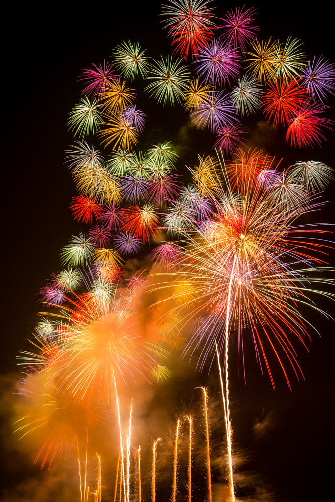 Tsuruoka hanabi festival by Eric in Japan / 500px