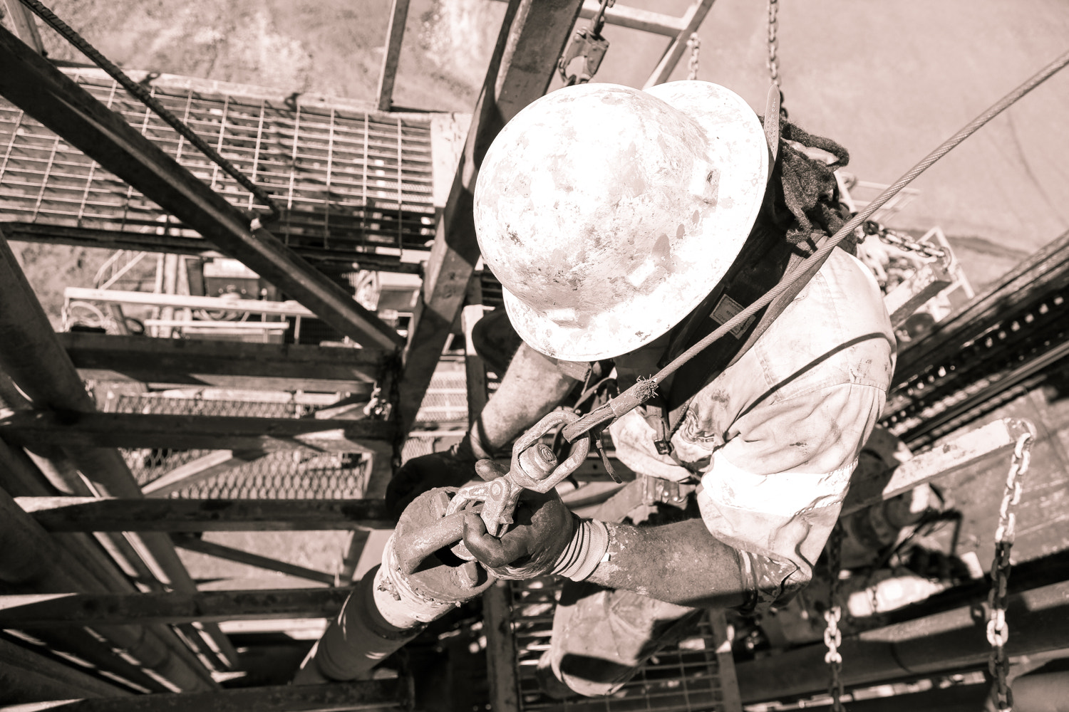 Derrickman by Nick Fraser / 500px