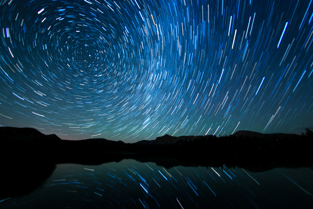 Watching the Stars Go Around by Scott Barlow on 500px.com