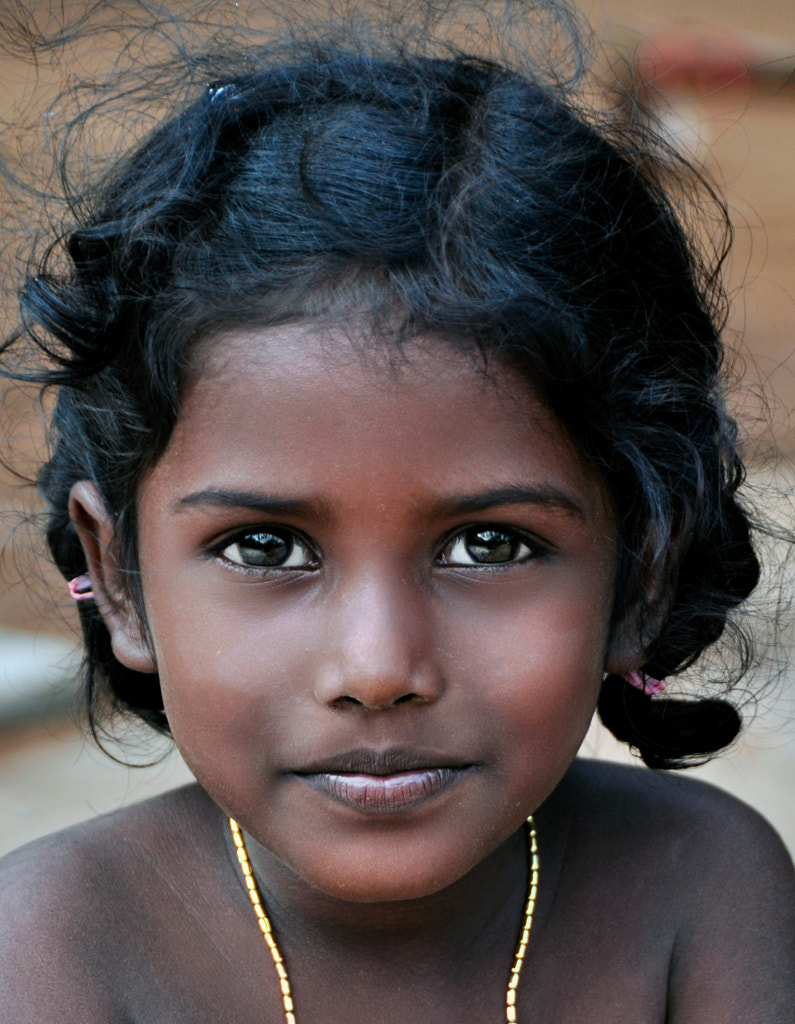 Girl in India by Joe Routon / 500px