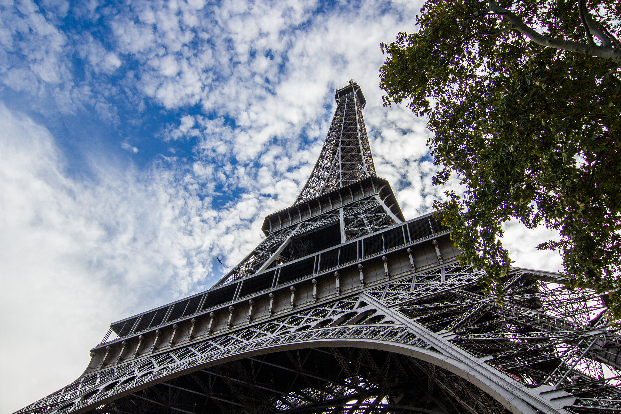 Ici c'est Paris.