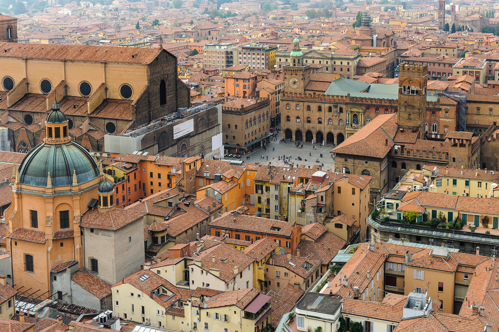 Bologna Roofs