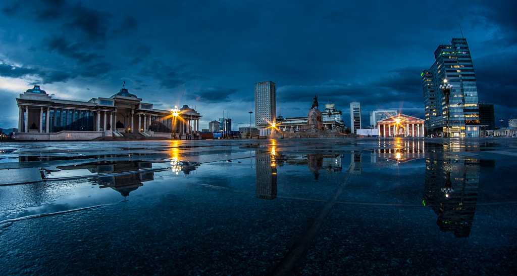 Sukhbaatar square Ulaanbaatar by Uugan-Erdene Gantumur on 500px.com
