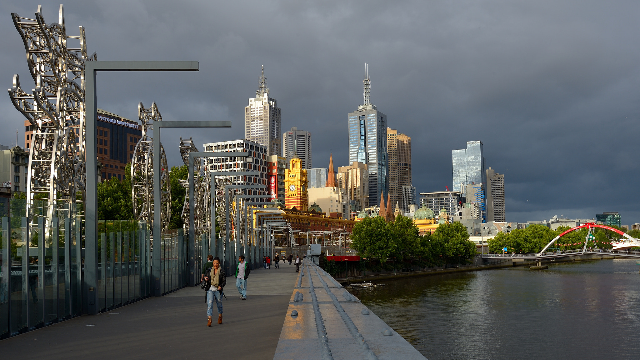 v2?sig=b24fe88c374b73431106cdadd964ddf1241317862bb2b911dfd2d02266cb63ea