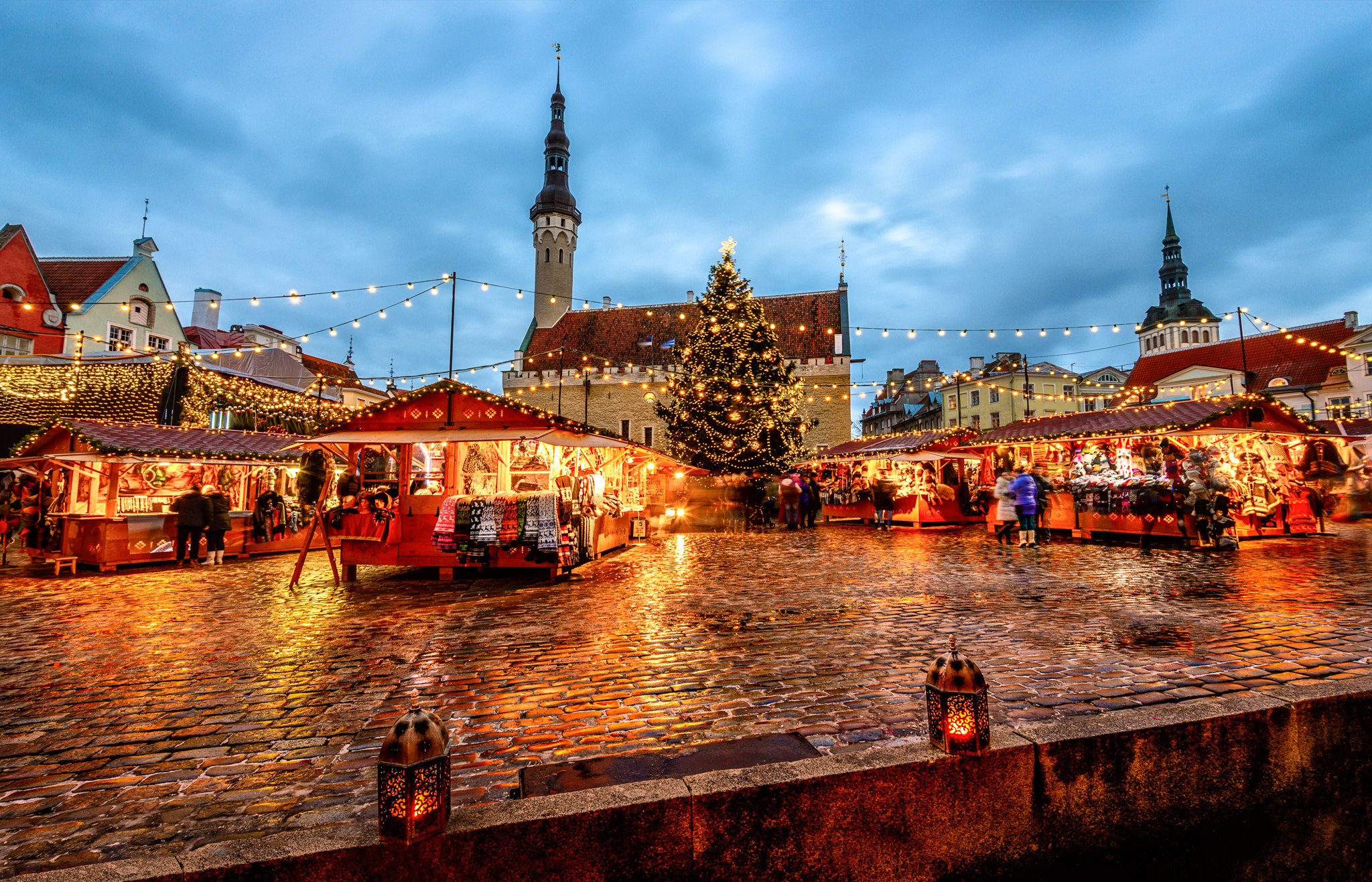 Magical Christmas at Tallinn Old Town, Estonia by Gen Vagula Photo 53884392 / 500px