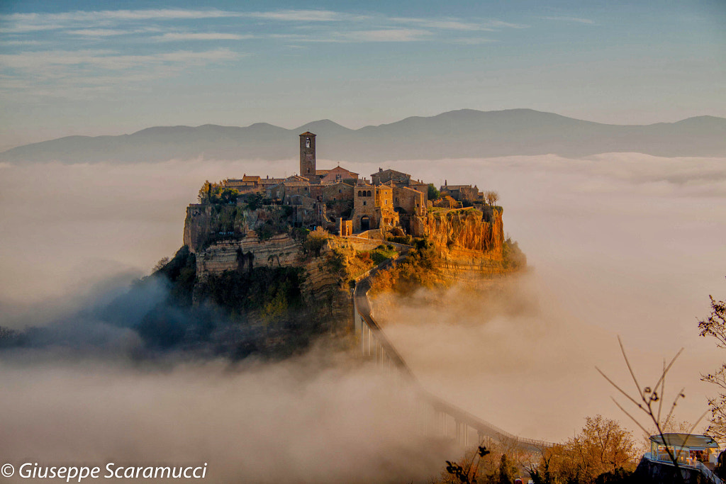 Civita di Bagnoregio (italy) the dying city by Giuseppe Scaramucci / 500px