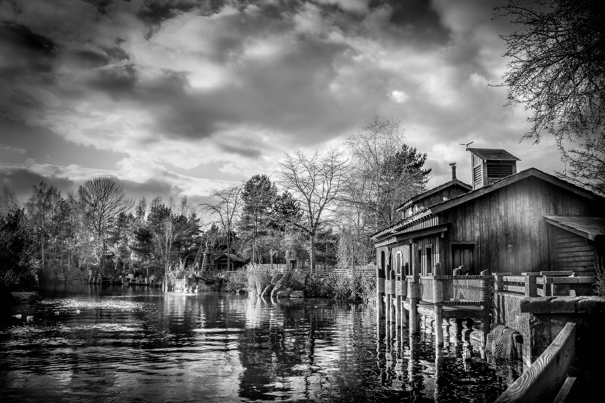 Traveller's Shoot - Dreamy B&W