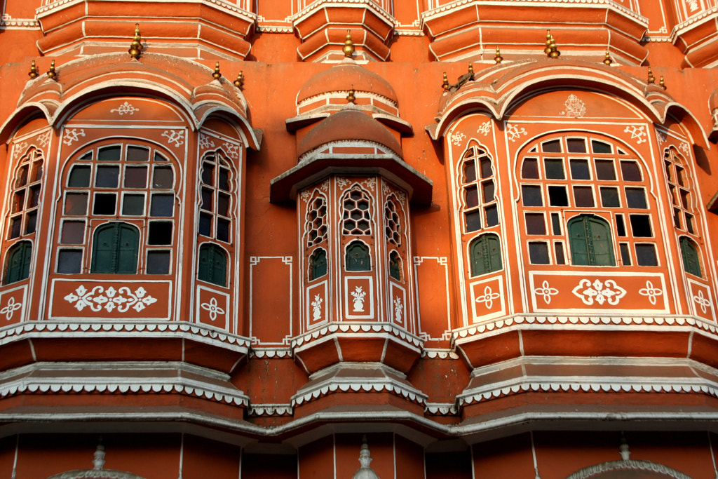 Windows of Hawa Mahal by Kerk Phillips on 500px.com