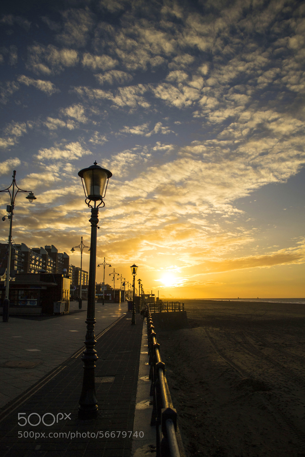Nikon D3100 sample photo. Sunset watch photography