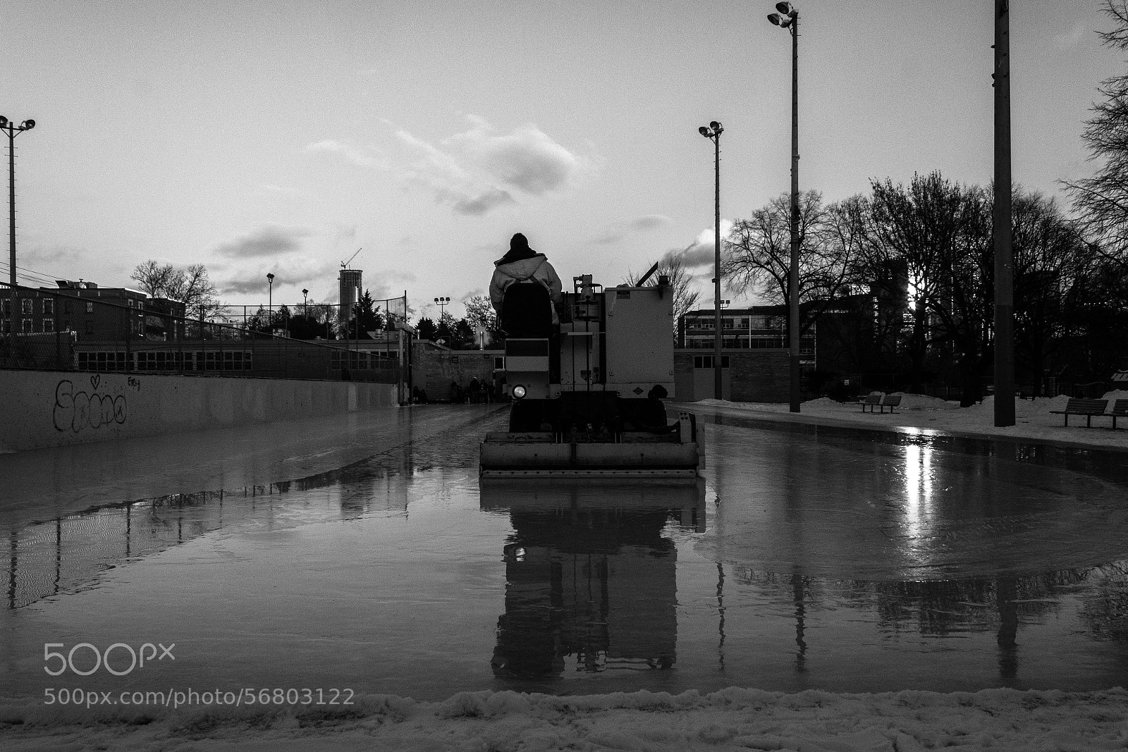 Canon EOS 550D (EOS Rebel T2i / EOS Kiss X4) sample photo. Hard water wizard photography