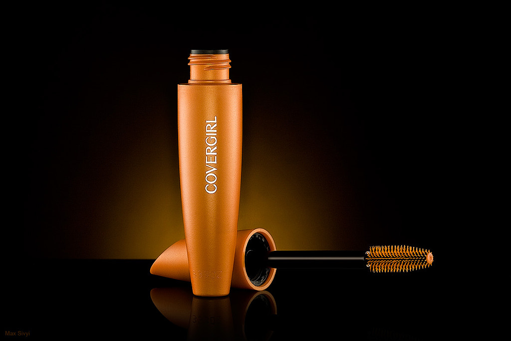 "Covergirl" mascara by Max Sivyi / 500px