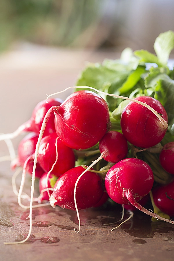 Radishes by Raquel Carmona Romero on 500px.com