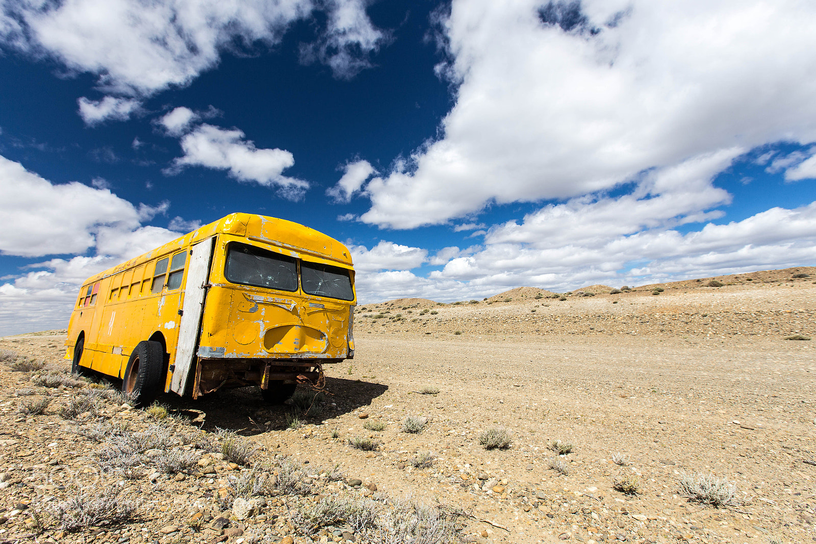 Canon EOS 6D sample photo. The lost school bus photography