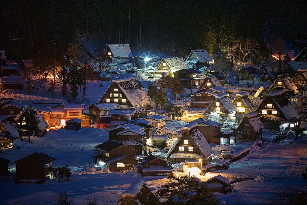 Shirakawa-go in the night by MIYAMOTO Y on 500px.com