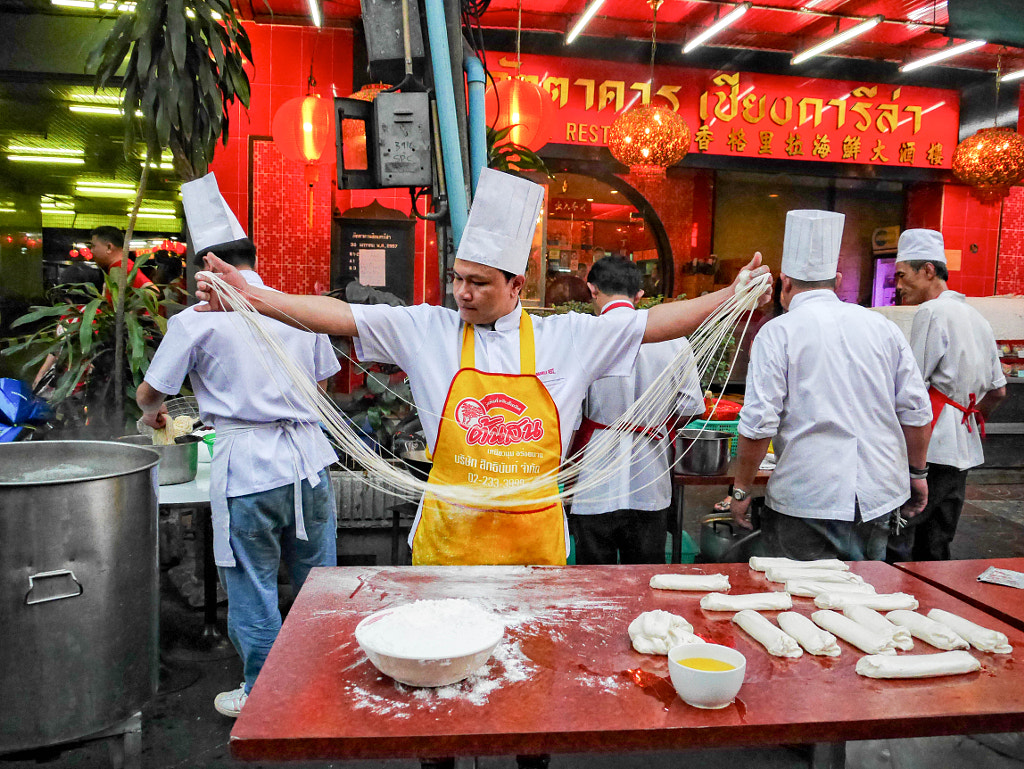 Chinese New Year in Yaowaraj, Bangkok, Thailand by Vincent Lim on 500px.com