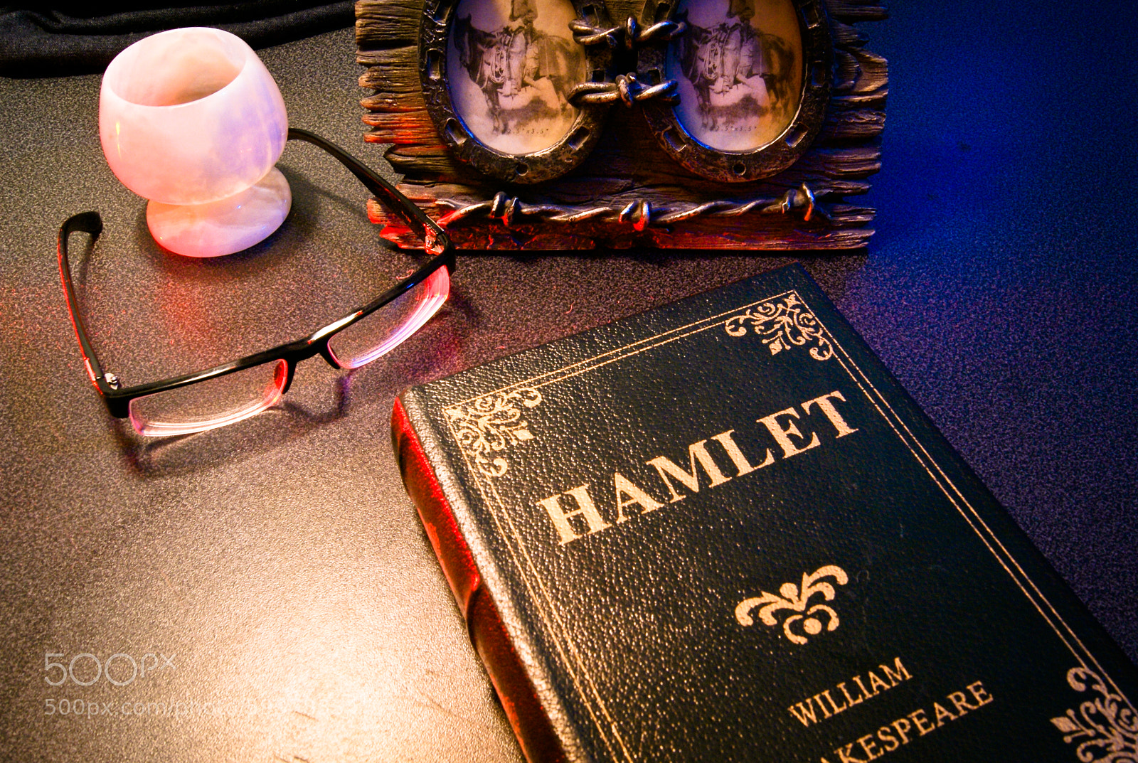 Sony Alpha DSLR-A290 sample photo. Hamlet photography