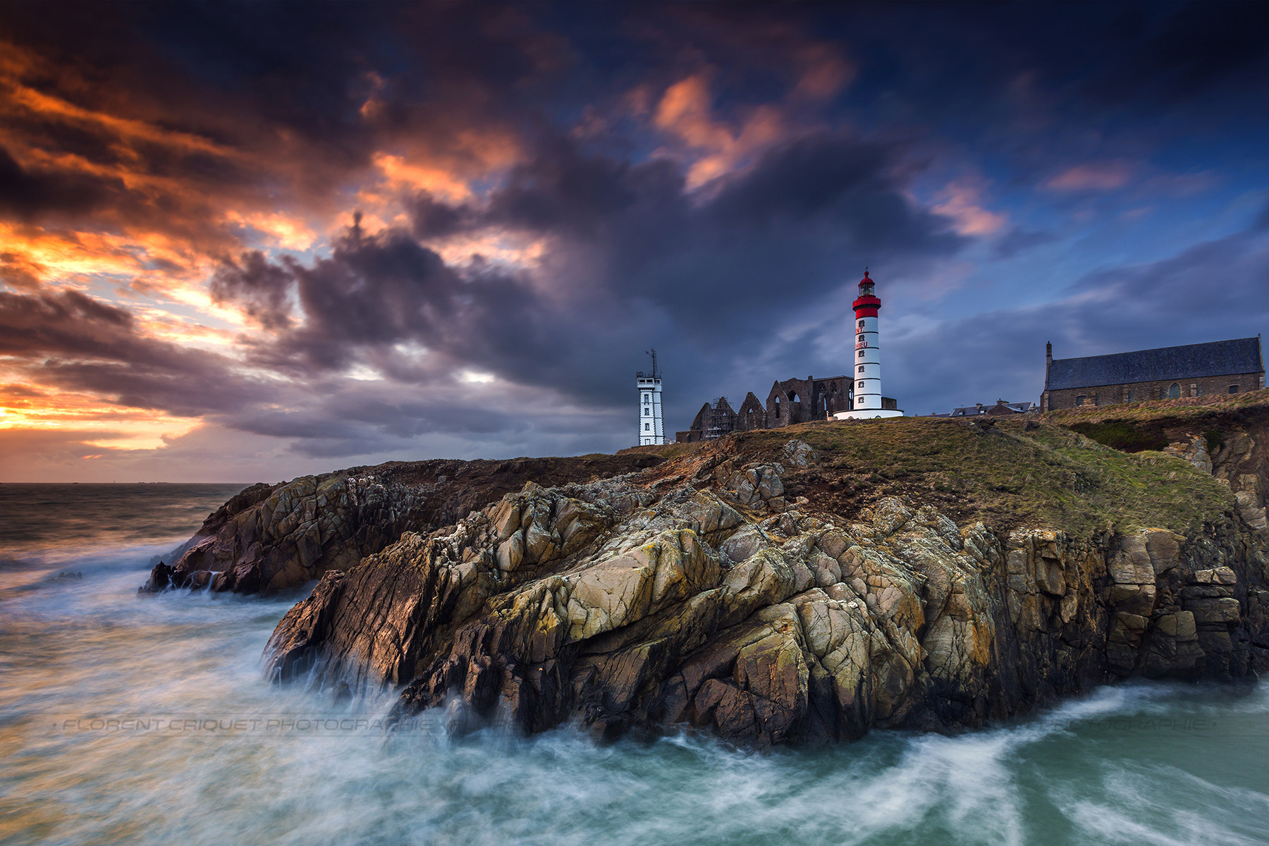 Phare de la pointe Saint Mathieu by Florent Criquet Photo 62344617