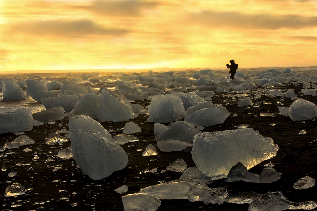 Iceland calls by Manisha Desai on 500px.com