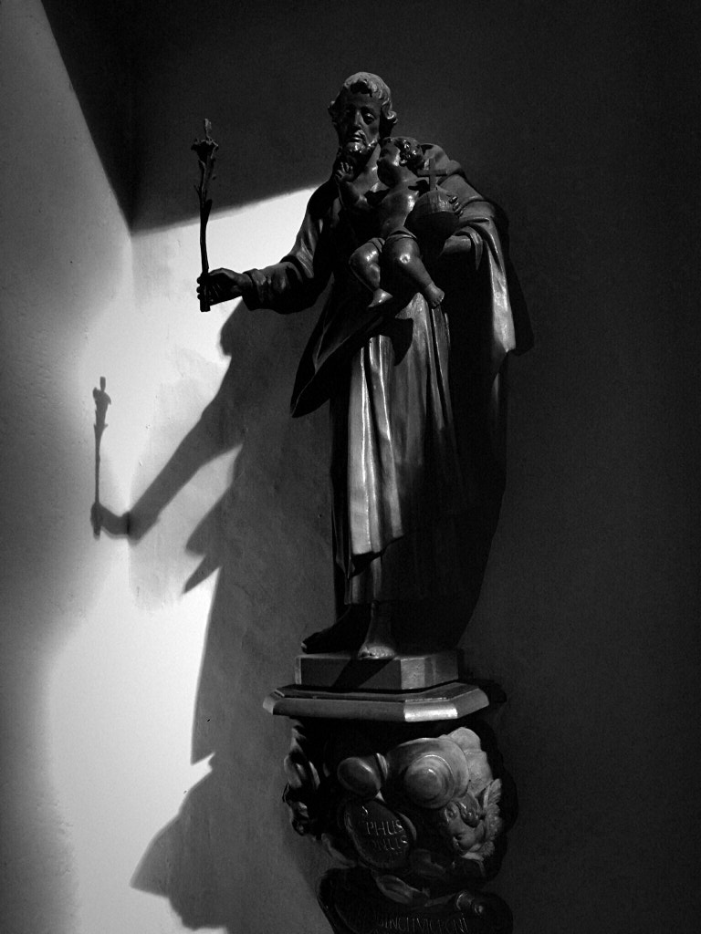 shadow by dirk derbaum on 500px.com