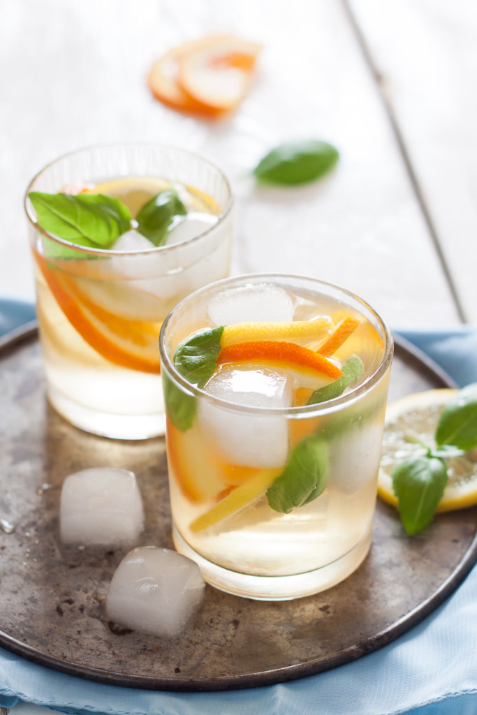 Cocktail met verse sinaasappel door arghir_tiberiu op 500px.com