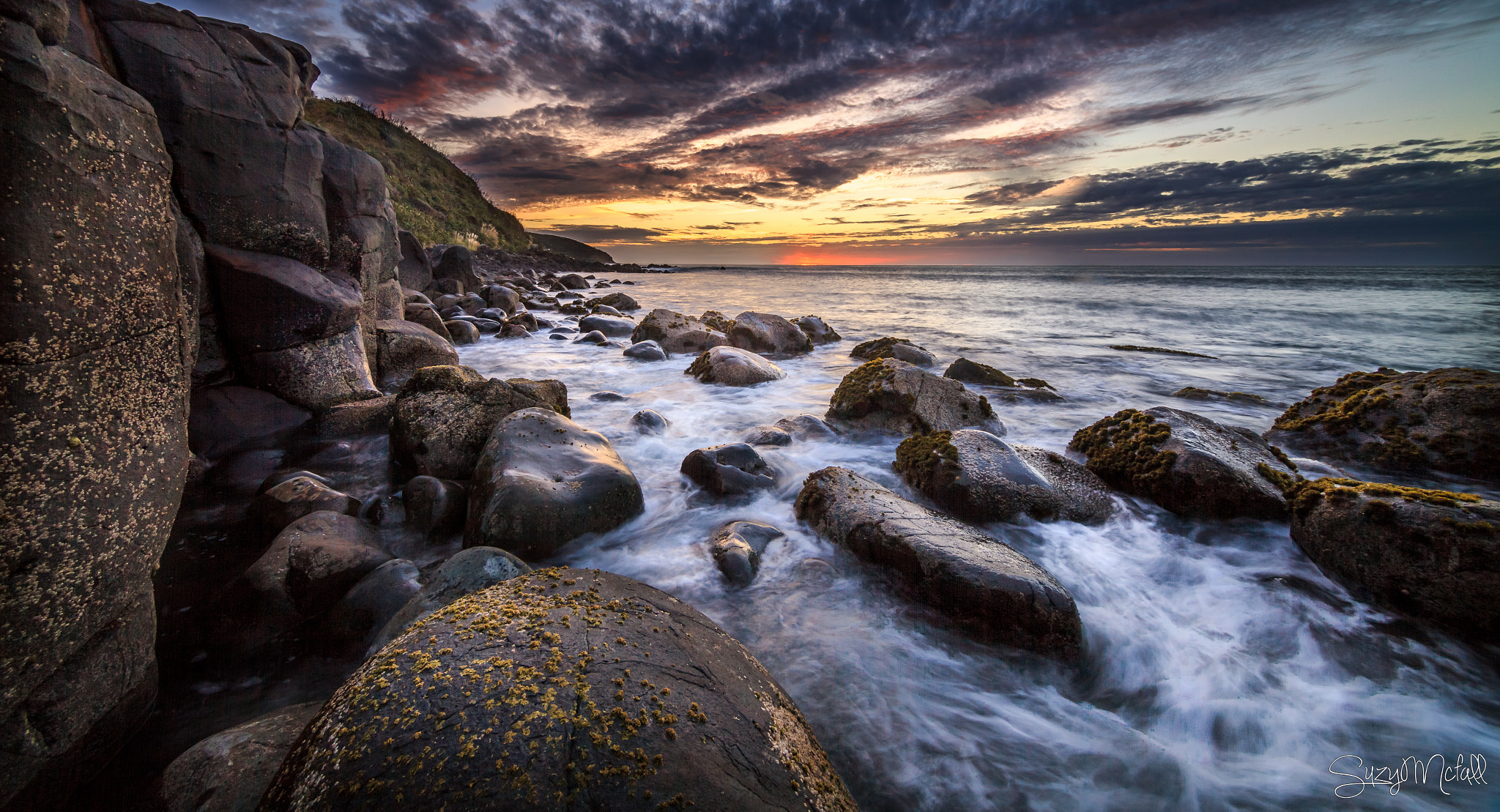 Manu Bay, Raglan at Sunset