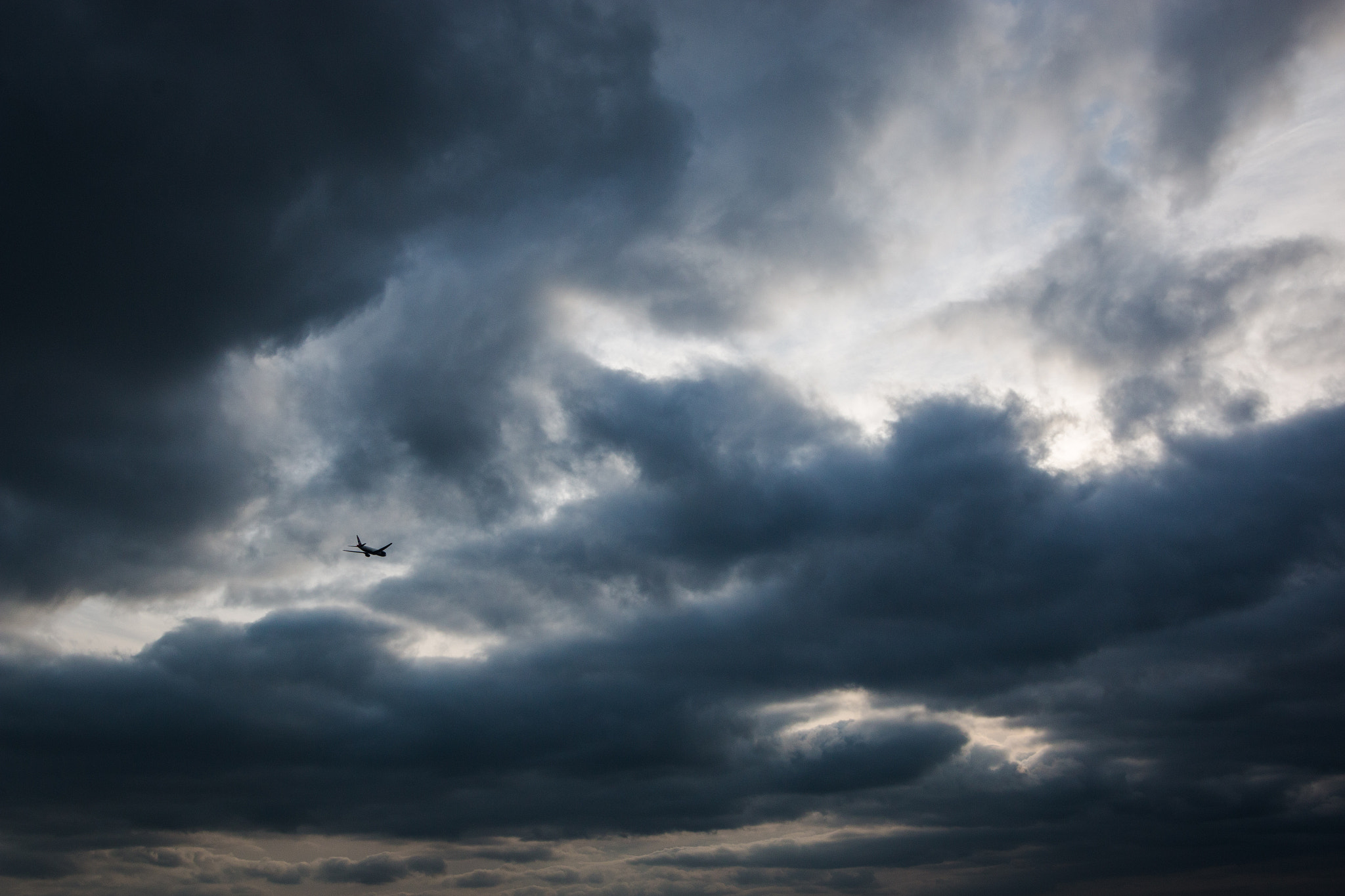 v2?sig=11fdcd6913e76f5292d1cd4939bf0271d744e3abc2b3c127e4b50b21a7c7dcab