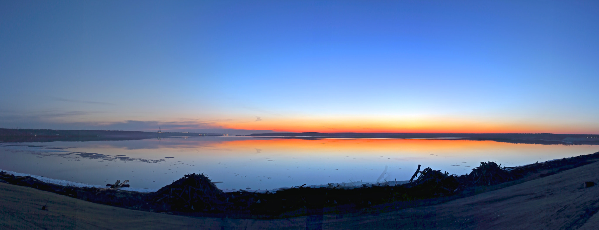 sunset near the Cheboksary hydroelectric