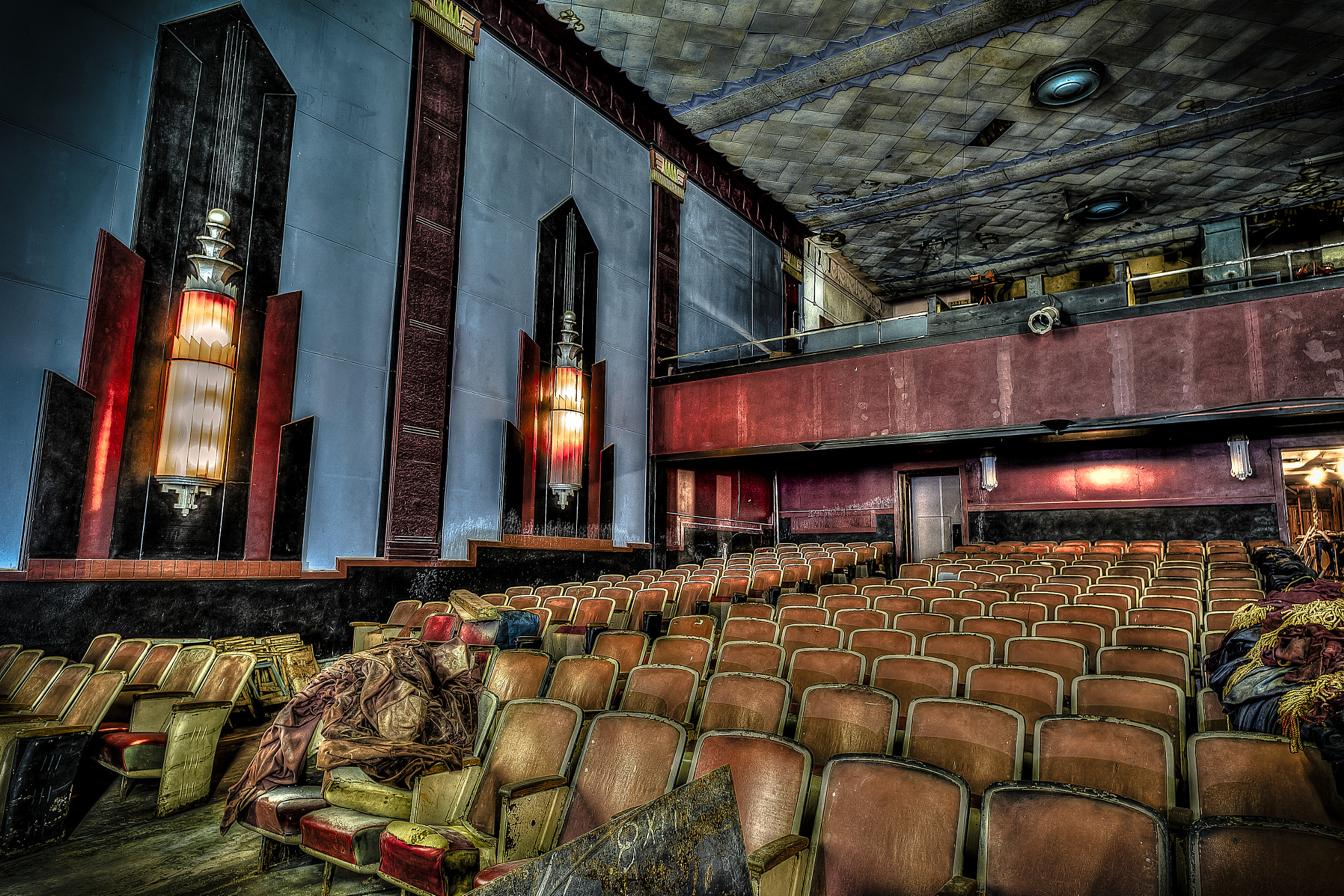 Cole Theater - Rosenberg, Texas by David Morefield / 500px