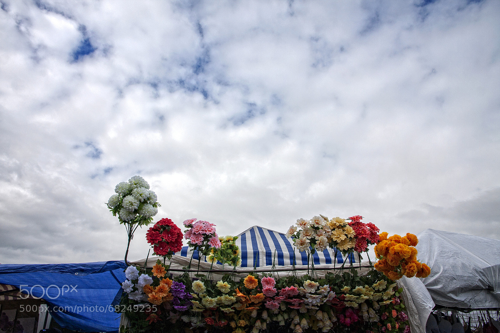 Canon EOS 40D sample photo. Buying in clouds photography