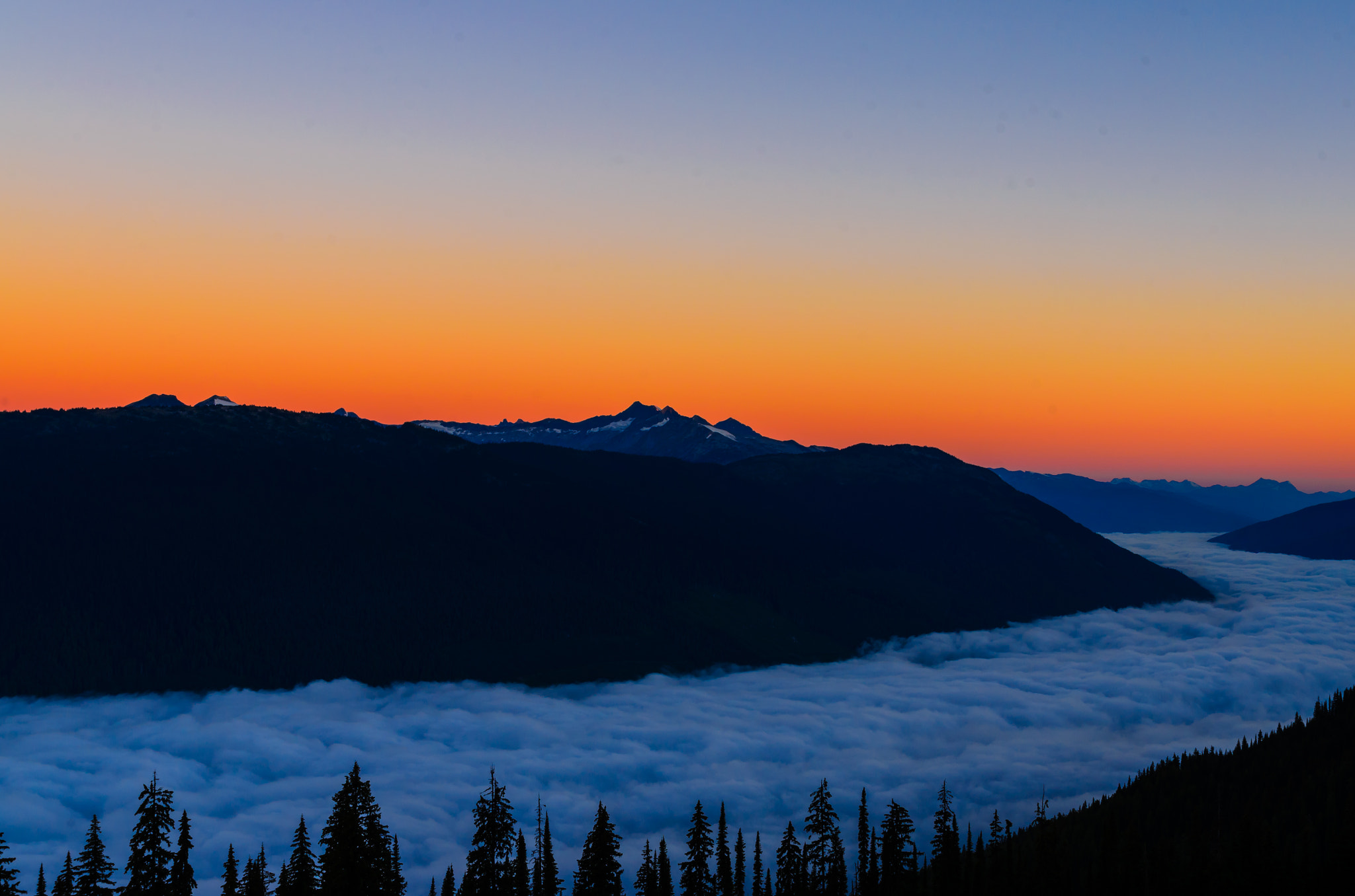 Sigma 17-70mm F2.8-4 DC Macro OS HSM sample photo. Top of the world photography