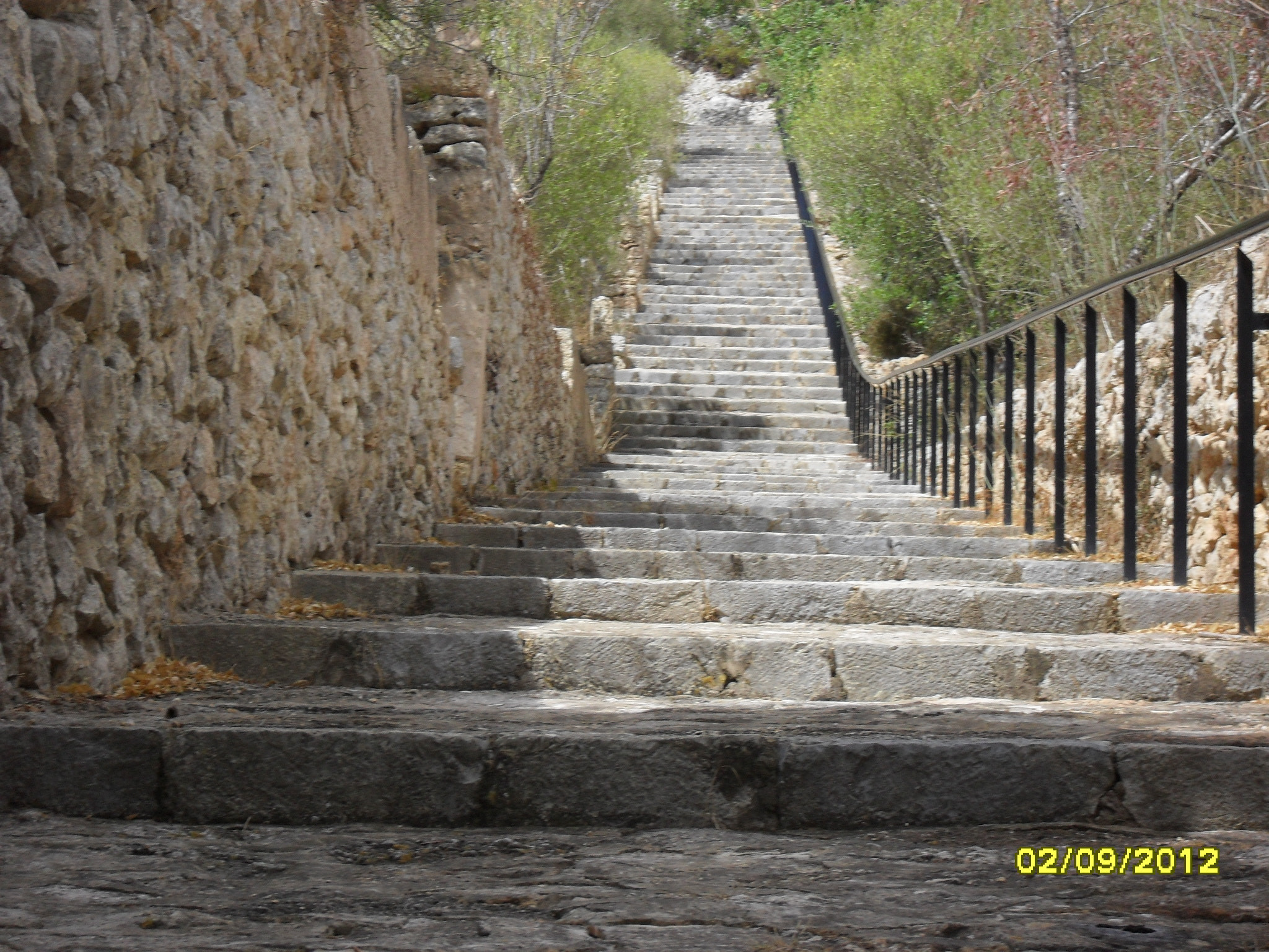 Samsung ES55,ES57 / VLUU ES55 /  SL102 sample photo. Escaleras hacia arriba photography