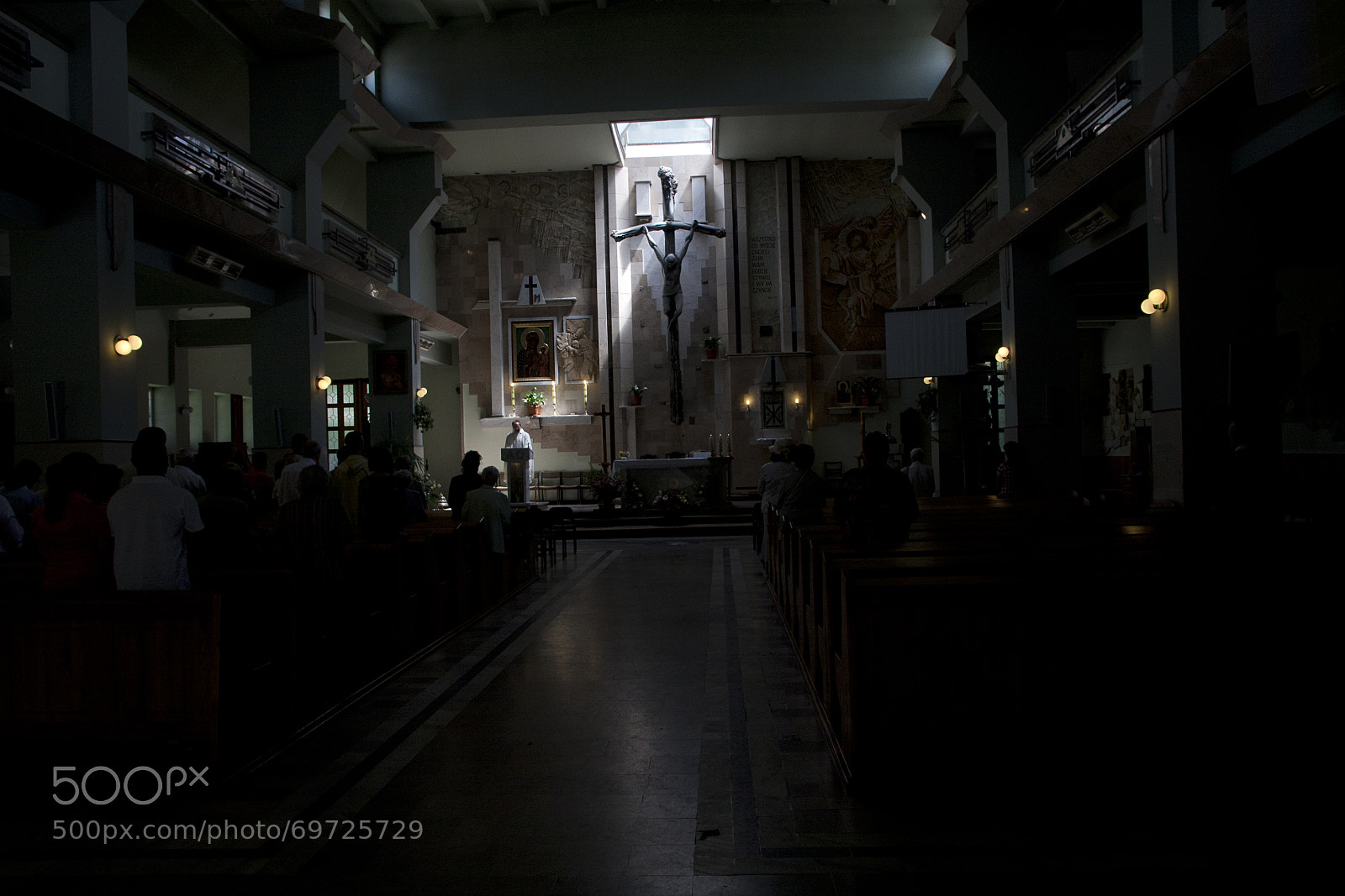 Canon EOS 40D sample photo. Looking for feast photography