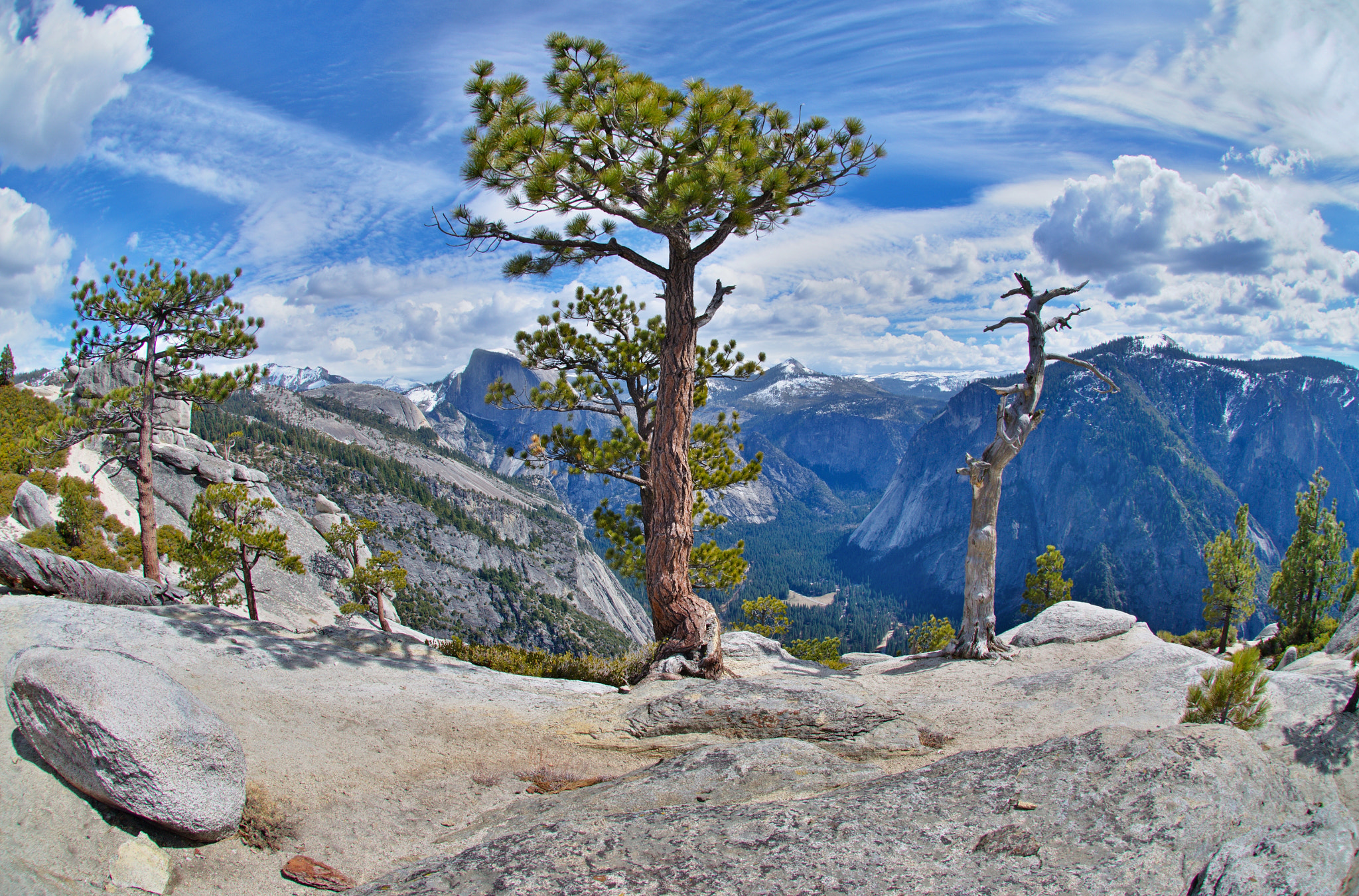 Yosemite Valley from Yosemite Peak