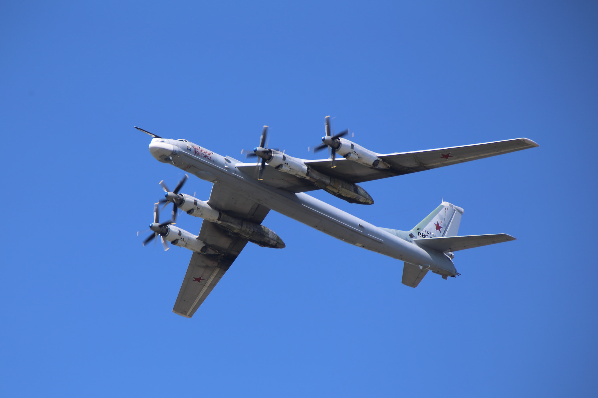 v2?sig=f56dcc203f3eb357331b2feae5dc062f51f9cfcef2763b40e0eed77e2f7000e1