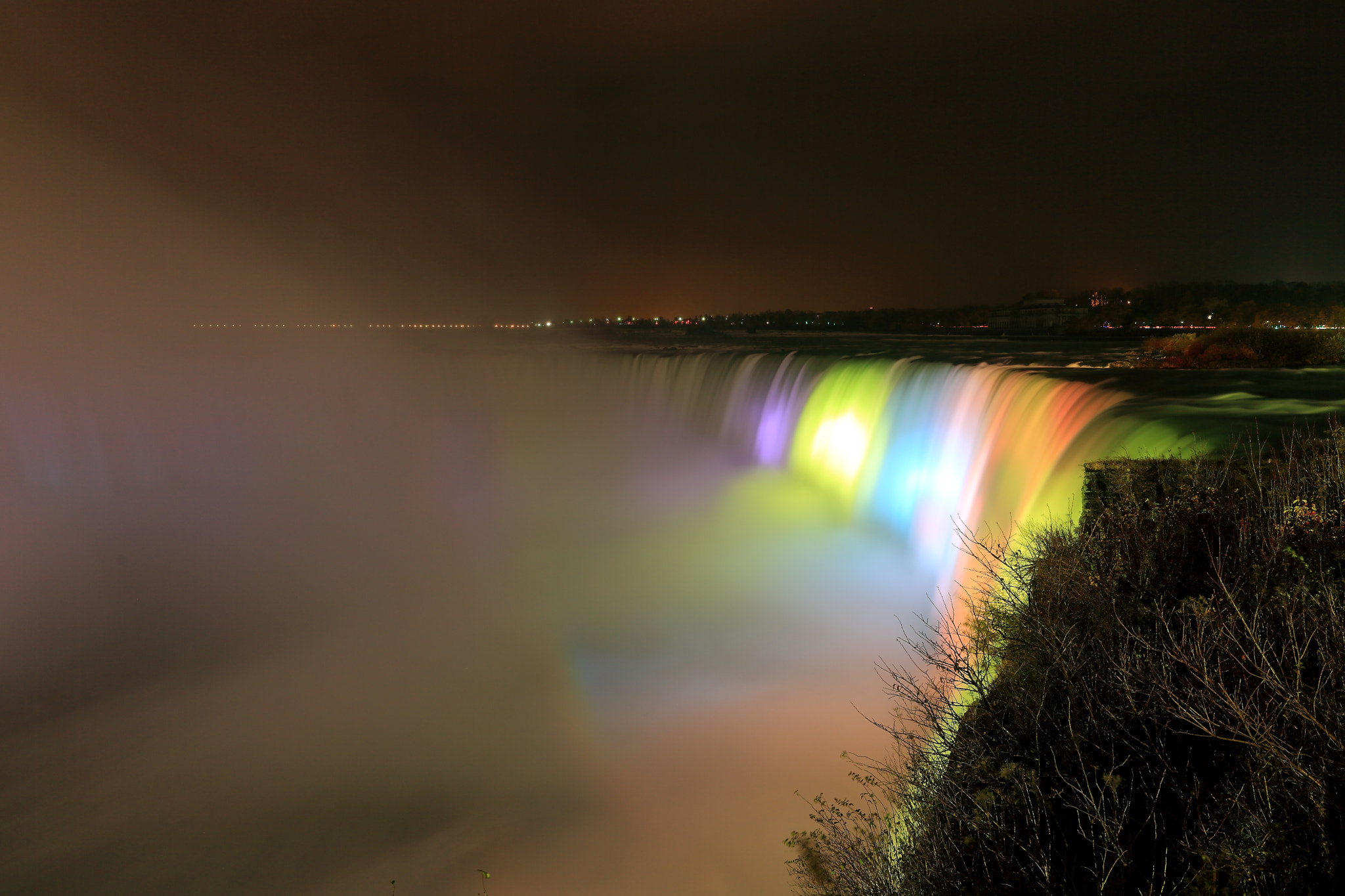 Niagara Fall at Night