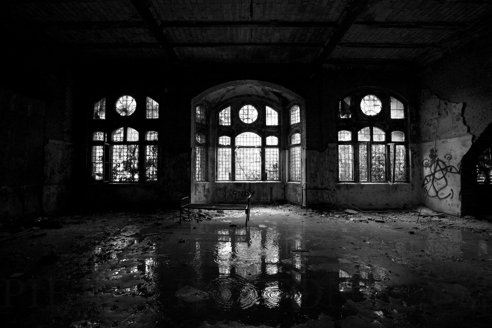 v2?sig=bf756873f74adc319de6569c22d1ce8e145ce6c30d8e63cd69afb0491b4a9fbb