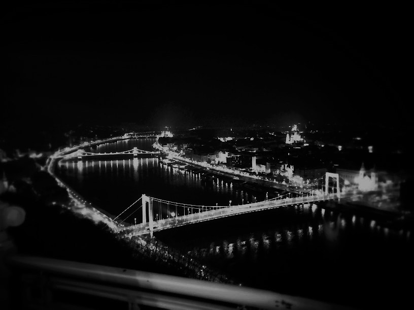Liberty, freedom and mid-night by Talal Abbasi / 500px | @500px