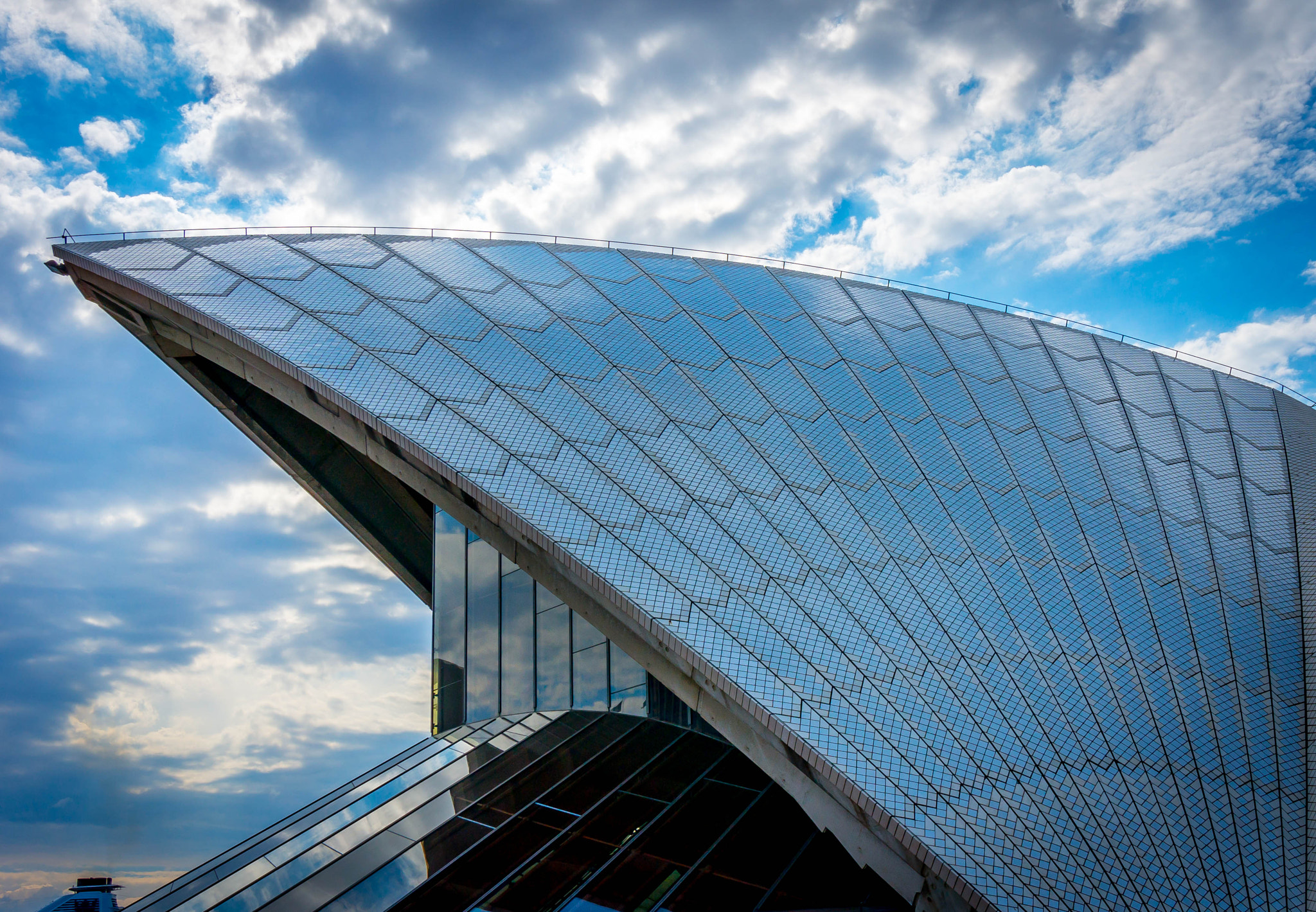 Sydney Opera House profile