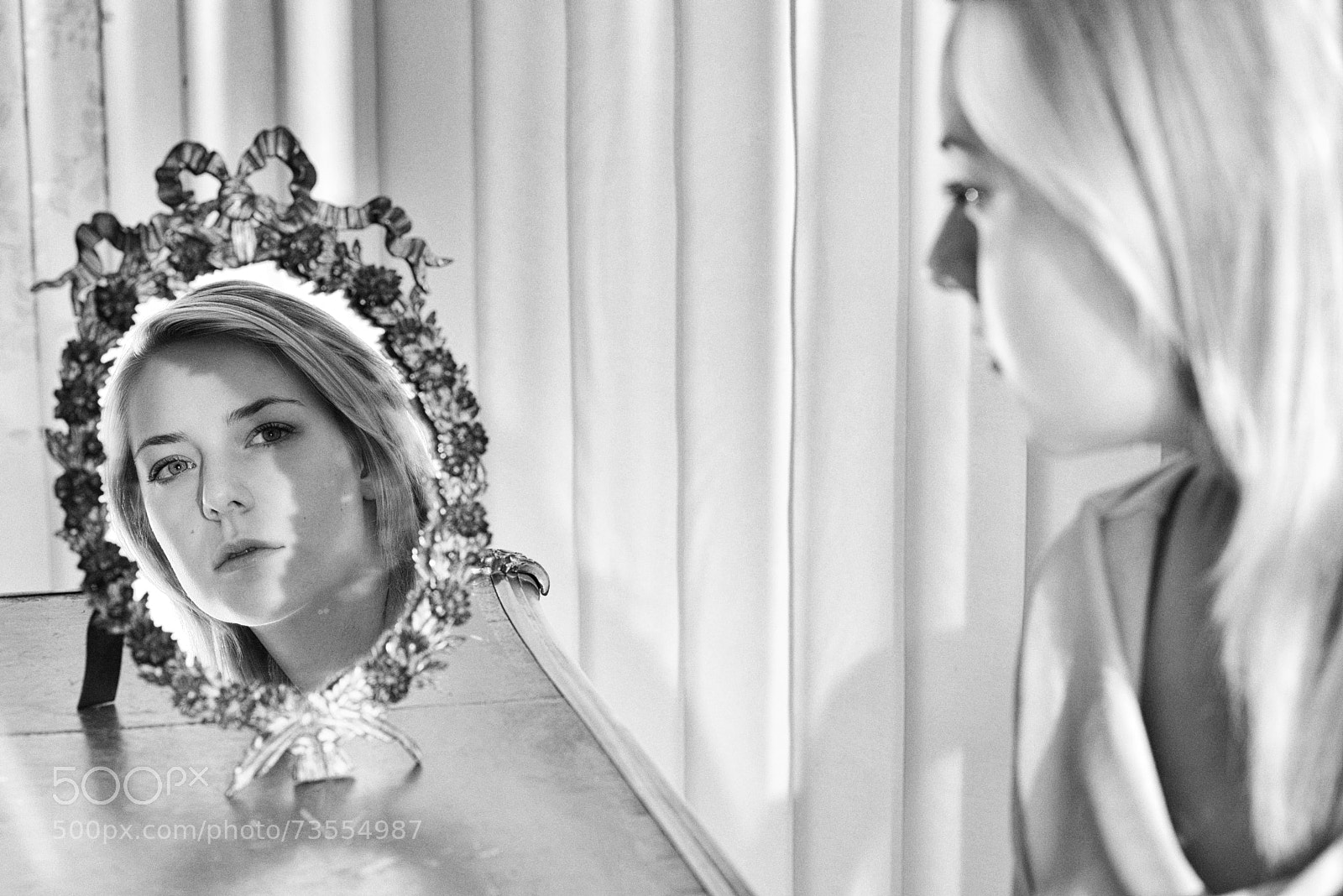 Nikon D600 sample photo. Lisbeth in the mirror photography