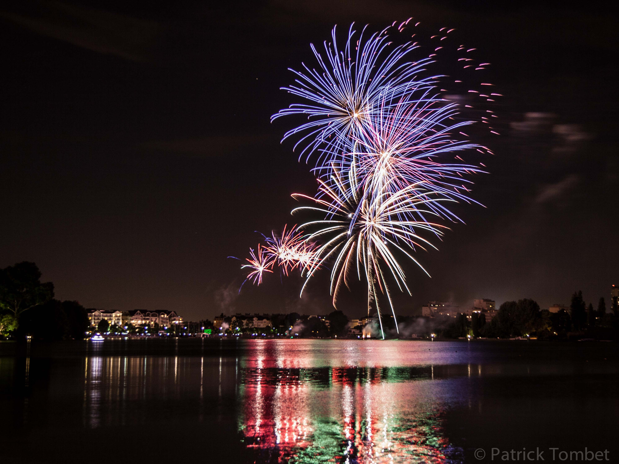 v2?sig=214f8319322b6148c7f97434121b50b4e746c8dd34d173e45cfad7c660ded67a