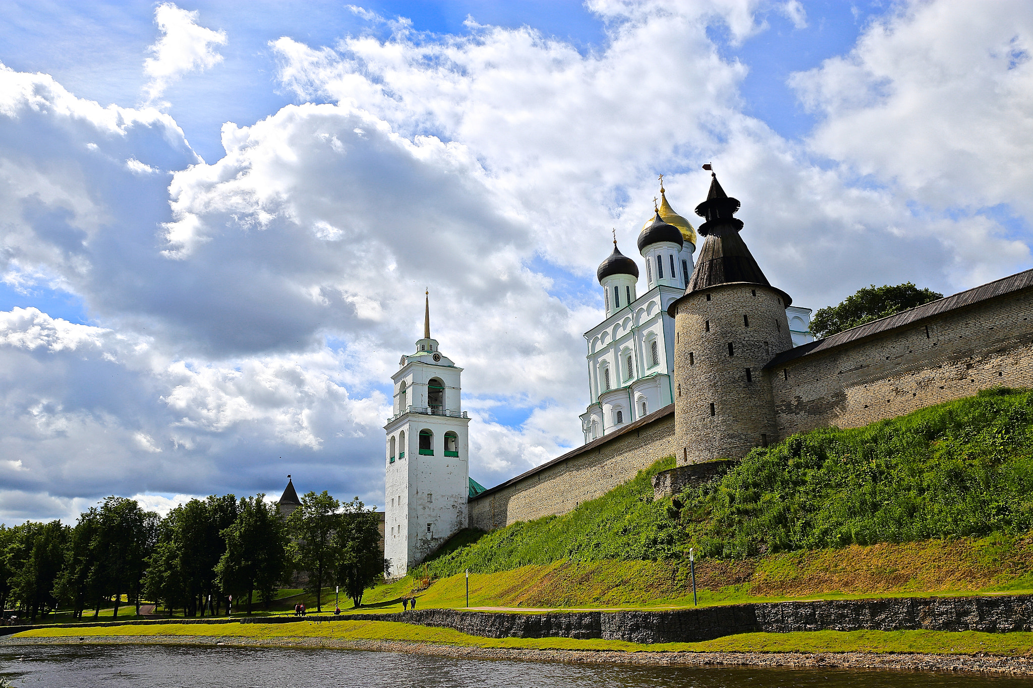 Trinity Cathedral (Pskov)