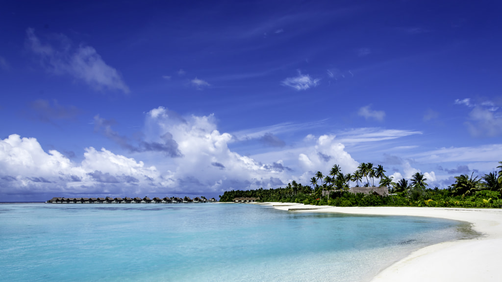 Maldives beaches - the most beautiful island in the world