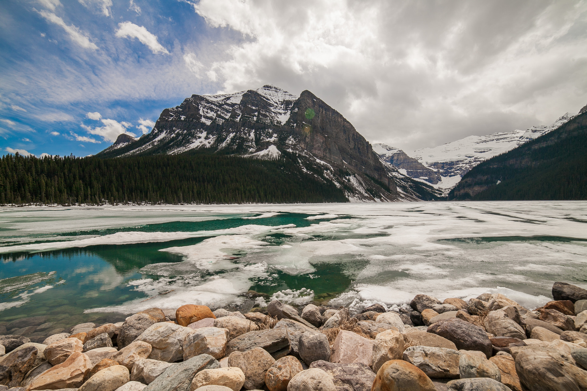 Lake Louise (still frozen)