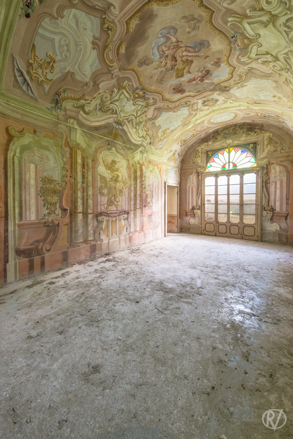 Luigi by Romain Veillon on 500px.com