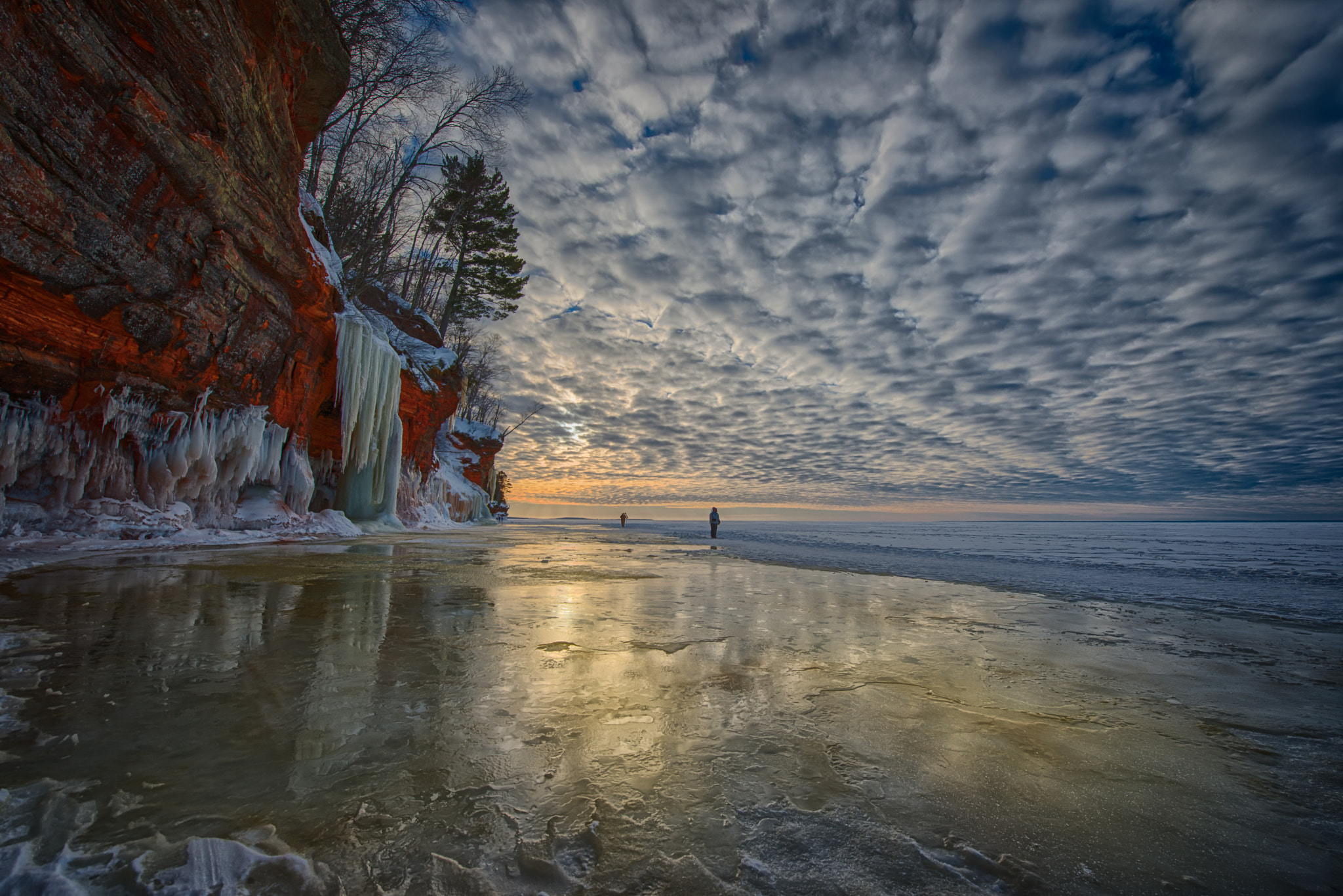 Warm light on the ice