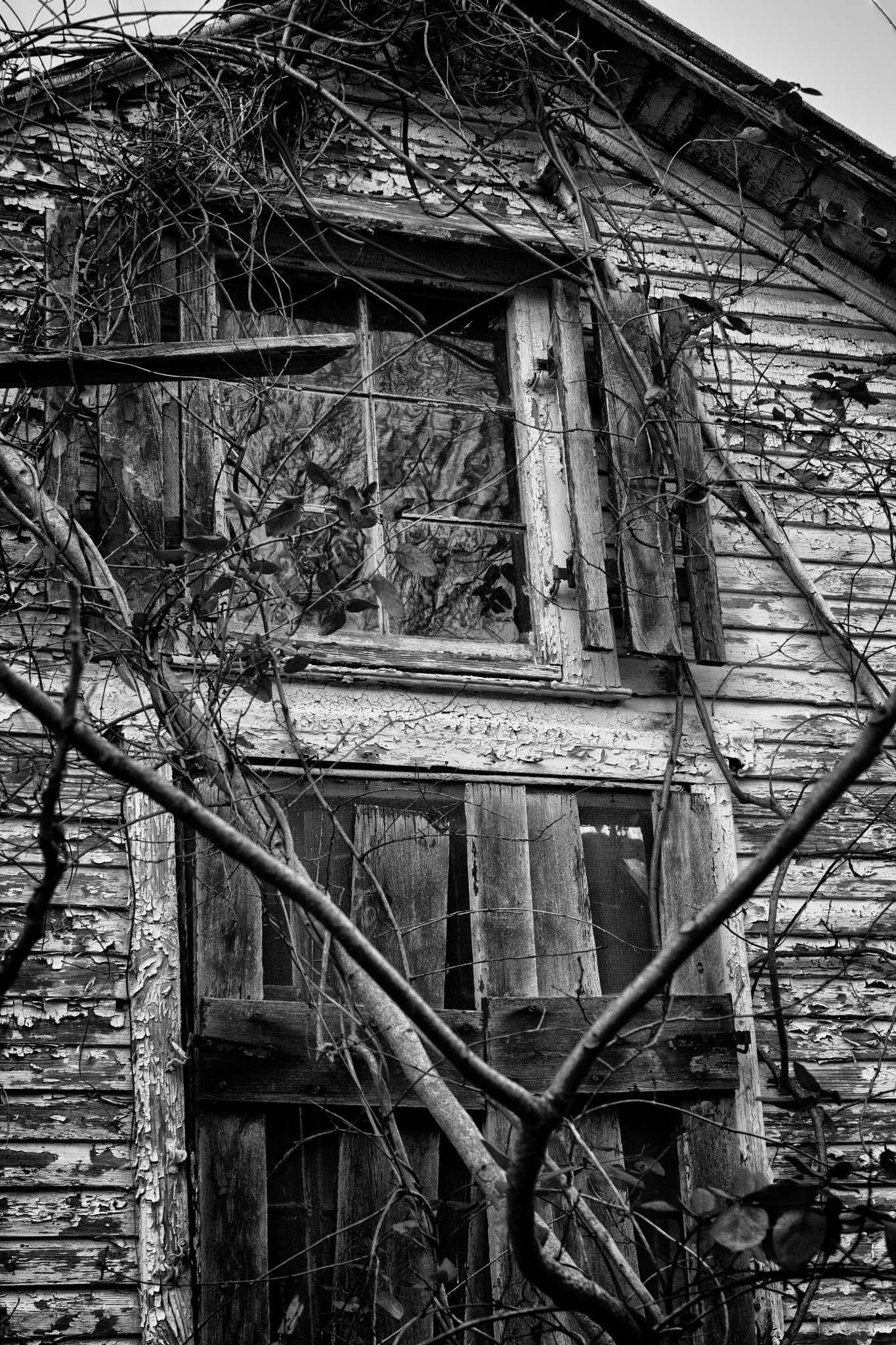 Cleveland Francoeur / Abandoned Houses in Rhode Island / 500px