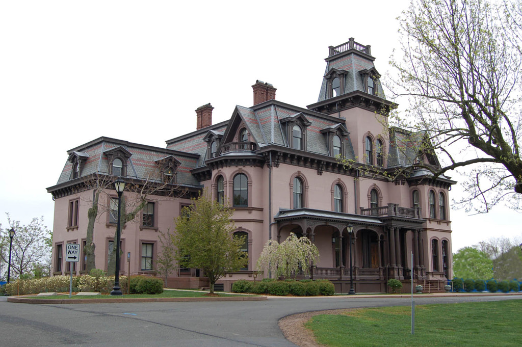 Davies Mansion/Betts House by Thomas Violante / 500px