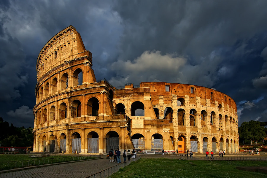 Golden Coliseum by Carlos Gotay / 500px