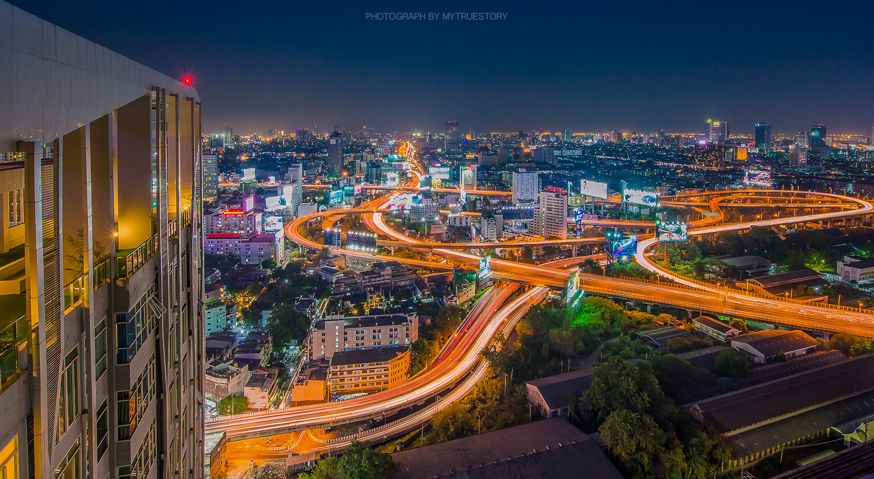 Night Scene of Bangkok
